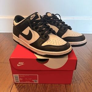 Nike Panda Dunks Y6.5/ Women’s 8